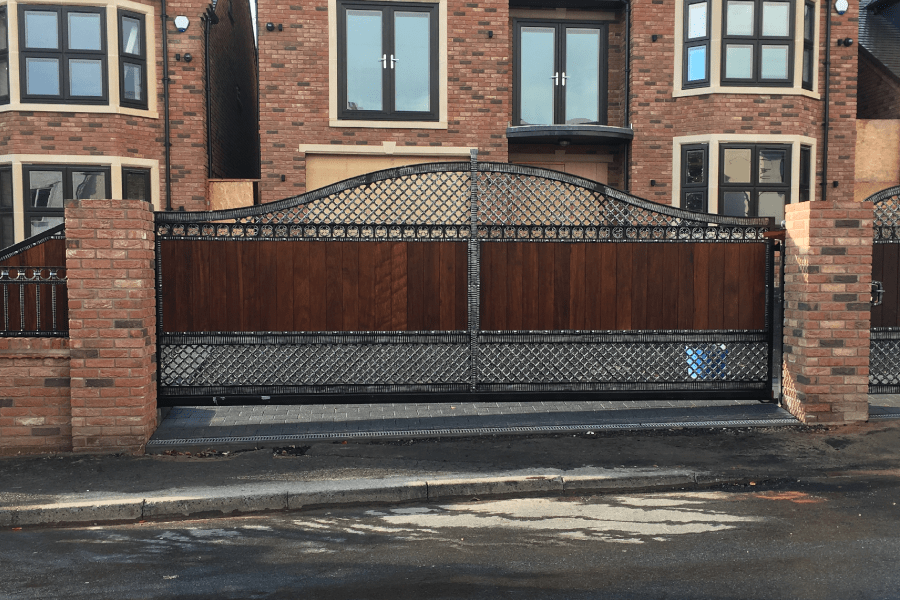 automatizari porti autoportante